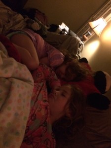 girls sleep with mom when daddy gone Feb 2_02-10-2016